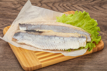 Herring fillet with salad leaves