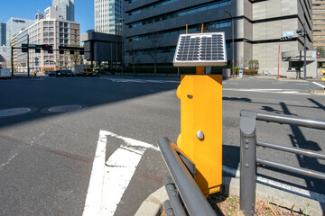 赤坂1丁目交差点の太陽光発電システム