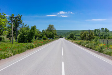 Fototapeta na wymiar Highway from Bakhchisarai to Sevastopol.