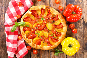 tomato quiche with fresh basil