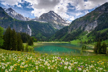 Fototapeta na wymiar idyllic Lake Lauenensee with Wildhorn in spring, Bernese Alps, Switzerland