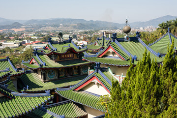 colorful palace roofs in Baohu Dimu Temple