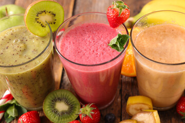assorted of fresh fruit smoothie