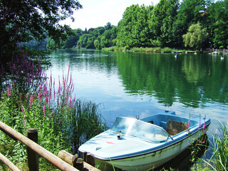 Il fiume Adda a Villa d'Adda, in provincia di Bergamo.