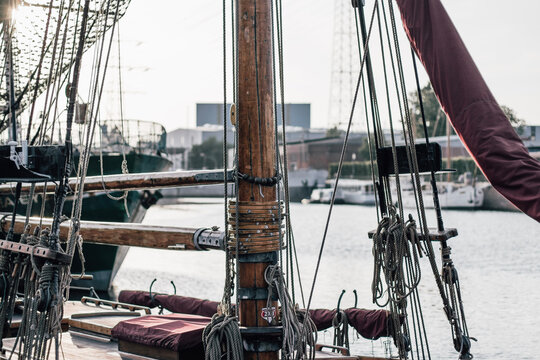 sailing ship