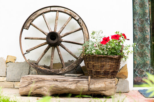 wheel from the cart as an element of decor