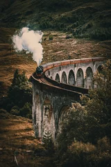 Fotobehang Glenfinnanviaduct Jacobitische trein, Schotland