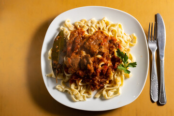 plato de fideos caseros con salsa!!!