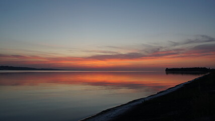 Fototapeta na wymiar sunrise over the river. sunset over the lake. sunset over the river. 