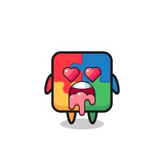 Obraz premium the falling in love expression of a cute puzzle with heart shaped eyes