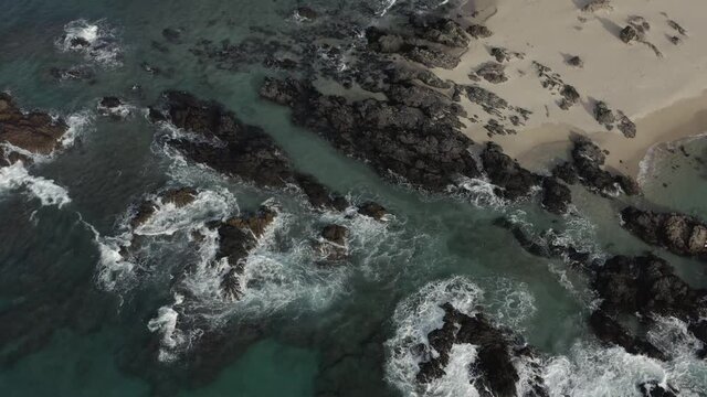 与那国島の海岸の空撮映像