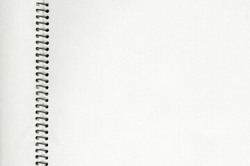 紙テクスチャー背景(白色) 縦向きのスケッチブック