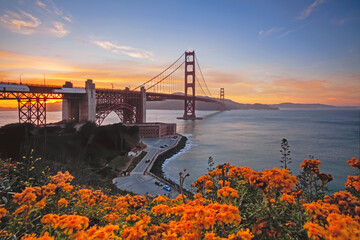 Golden Gate Bridge, California © Jennifer Chen