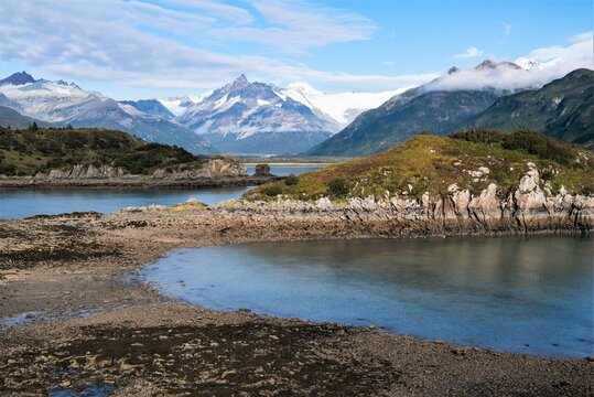 Die menschenleere Landschaft an der K&uuml;ste von Katmai auf den Aleuten - Alaska