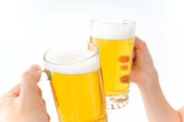 ビール・乾杯イメージ © maroke