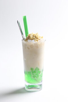 Ice Cendol Coconut Milk Drink With Pandan Coconut Jelly And Fresh Durian Meat Fruit Beverage Menu