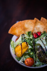 Green salad with sauce