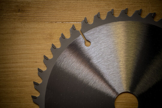 New circular saw blade