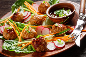 Vietnamese banh mi salad with pork meatballs
