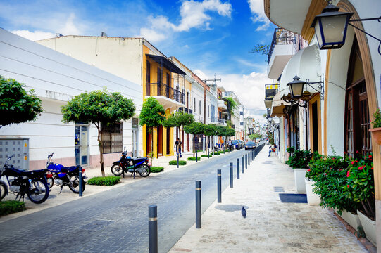 narrow clean streets of the Caribbean tourist mecca Santo Domingo