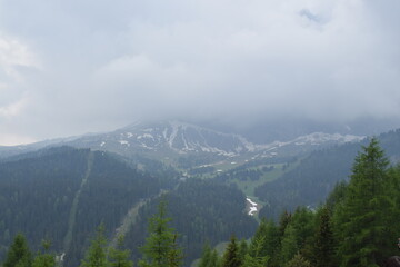 Fototapeta na wymiar Dolomiti, passo Gardena
