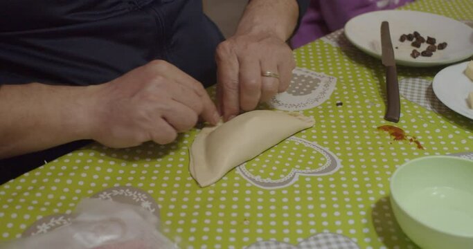 Preparation of the homemade panzerotti or called also calzone 