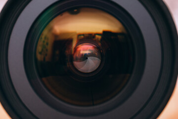 Camera lens with lense reflections.