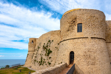 Castello Aragonese