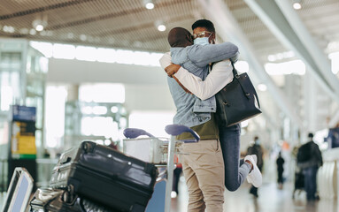 Couple meet after long separation at airport