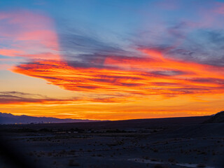 Fototapeta na wymiar Sunset view of the famous strip skyline of Las Vegas at Nevada