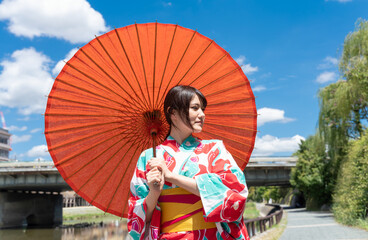 京都　浴衣の女性