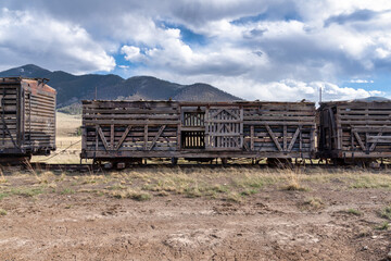 Fototapeta premium Old abandoned train and railway