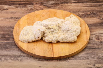 Raw meat schnitzel for roast