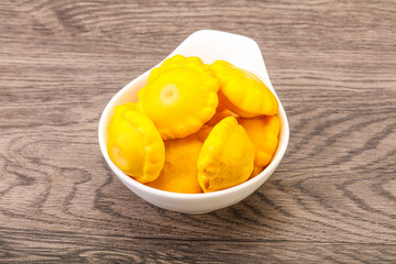 Marinated patissons in the bowl