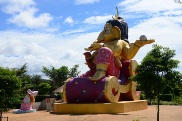 Dhama Park Anachak Luang Pu Thuat Khao Yai