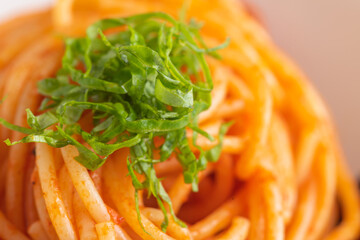 Spaghetti with tomato sauce and charred tomatoes
