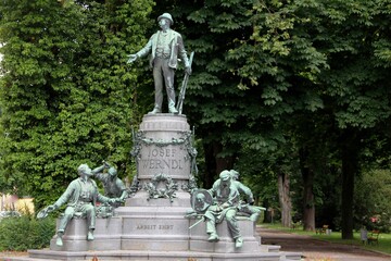 Fototapeta premium Denkmal in Steyr in Oberösterreich