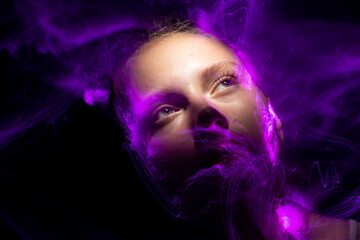 lightpainting portrait, new art direction, long exposure photo without photoshop, light drawing at long exposure	
