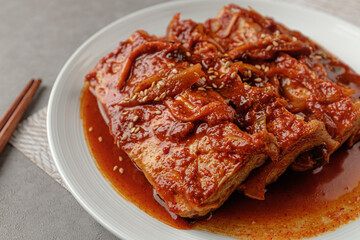 Tofu dish made with spicy and salty seasoning