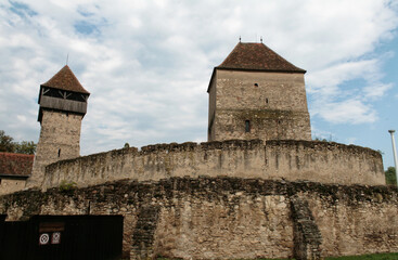 Sredniowieczny zamek w wiosce Biertan w Rumunii © Miroslaw