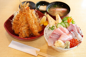 ミックスフライと海鮮丼　定食