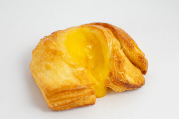 factura de crema , postre tipico de argentina para acompañar en el desayuno con un cafe 