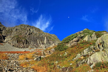 Karasawa curl, Mt.Hotaka, 秋の涸沢カール