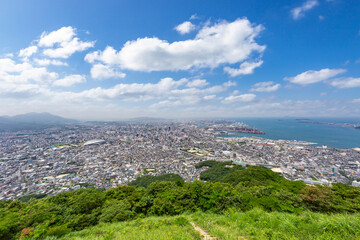 小文字山山頂から見た北九州市街地眺望