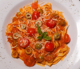 plato with vegetarian spaghuetti