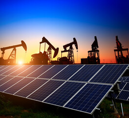 Oil pump with solar panels