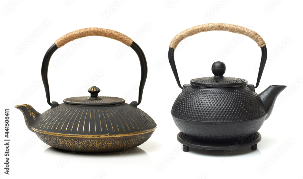 Poster iron japanese teapot isolated on white background 