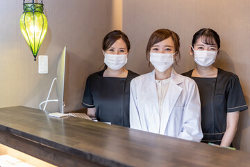 美容外科クリニック（マスク）
