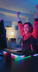 cyber sport gamer playing game © ryanking999