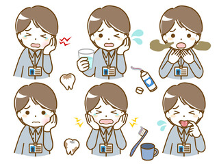 口の中に異常があるオフィスカジュアルな若い男性